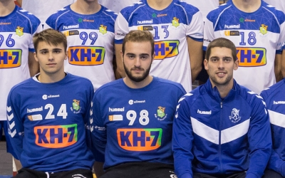 Enric González (dorsal 98) serà un dels porters del Gràcia la temporada que ve